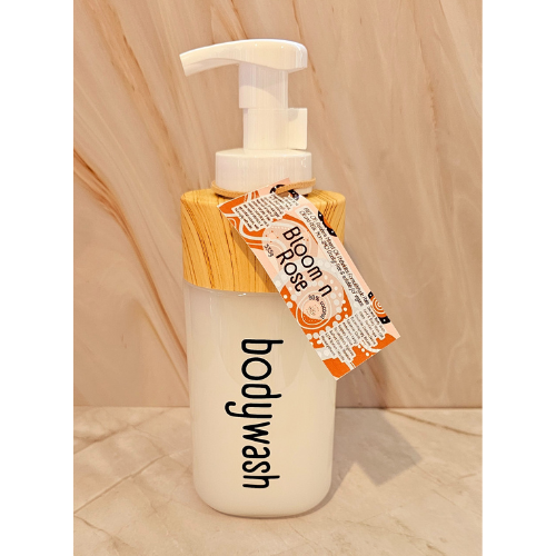 Botanical Coconut Body Wash