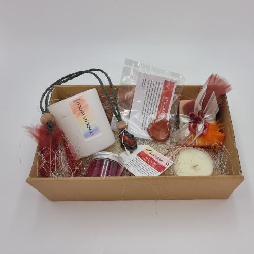 Orange & Red Deluxe Gift Pack with 2 Candles, Bead Diffuser, Crystal Necklace and Soap