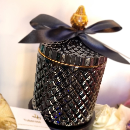 Black and Gold large Renaissance Jar Candle infused with Thai Lime & Mango Fragrance